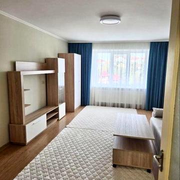 Продаж 2к квартири 82 кв. м на вул. Наливайка