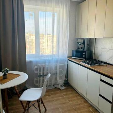 Оренда 1-но кімнатної квартири Лівий берег Камянське