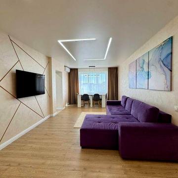 Продам 4 кім. 10 мкрн. Лівий берег