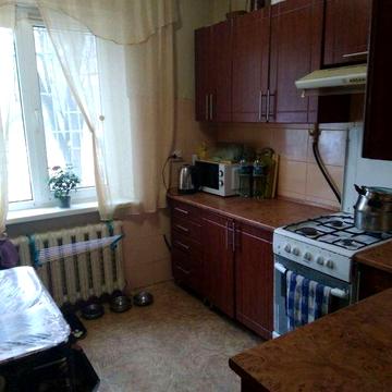 Однокомнатная, солнечная квартира по улице Заболотного 30000 уе.