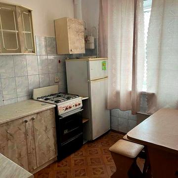 Здаю 2 кімнатну квартиру в Соляних!