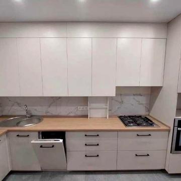 Продам 2х комн квартиру пр Аэрокосмический, м Левада 1/9 с кап ремонт