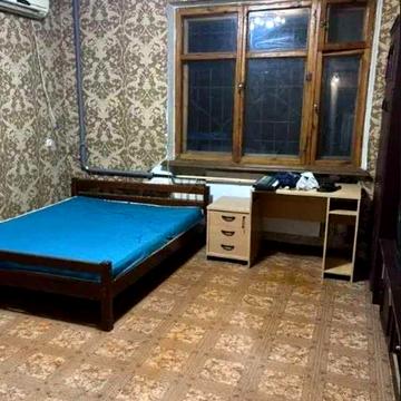 Продам 1 комн. кв. в 2-х этаж. доме, с отд. входом, ул. Смольная, 3