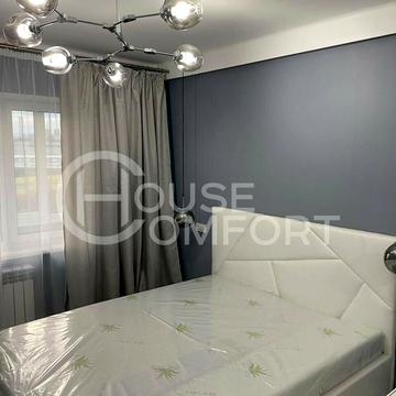 Велика Васильківська вул. (Червоноармійська), 145/1