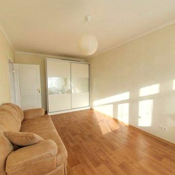 Сдам 1к.кв метро Холодная Гора