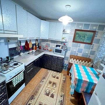 Продаж  окремого будинку у місті  у звязку  з виїздом !