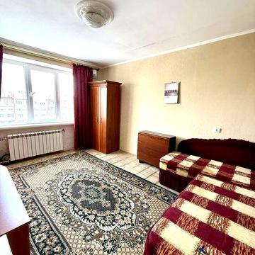 Продається 1-кімнатна квартира по вулиці  Наукова-Пулюя