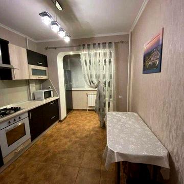 Суперціна! 1 кімнатна квартира Райдужний масив Шухевича Ватутіна 12А