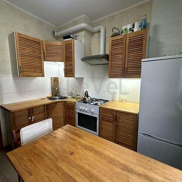 Продаж 1к Квартира Дніпровська вулиця