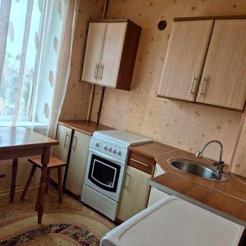 Сдам в аренду 1 комн кв 5/9 ул Нескорених