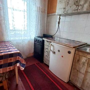 Продам квартиру 1кім Набережна ,15хв до центру.