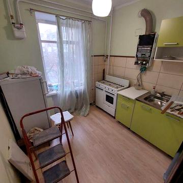 Центр Трьохкімнатна квартира