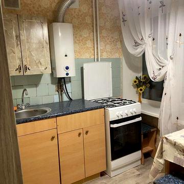 Оренда 1-кім квартири на Довженка.