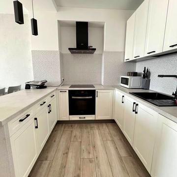 Миколаївська вул., 3/5