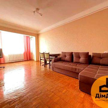 Оренда 2-кімнатної квартири на Русанівці, вул. Ентузіастів 11/1.