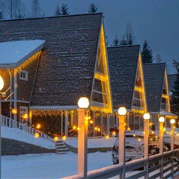 НОВИЙ котеджний комплекс Буковель Поляниця 4 будинки у горах