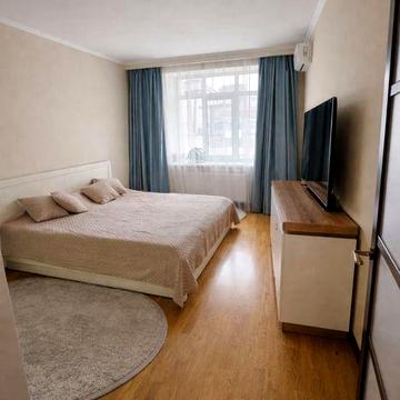 Двокімнатна квартра в центрі Бучі