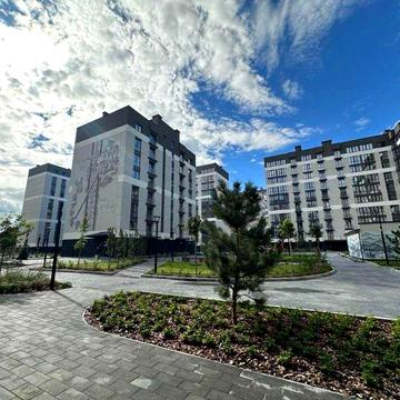 1к квартира! Поруч озера.