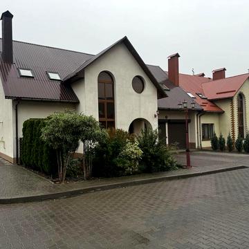 Продам таунхаус будинок