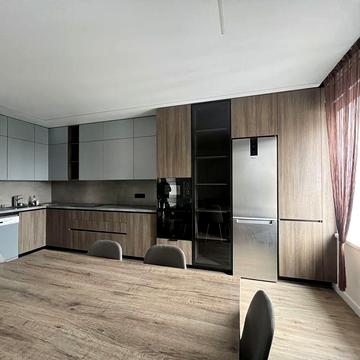 Велика сучасна 2кімнатна квартира