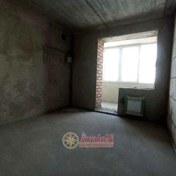 Продам 1-ком квартиру 50 кв.м (Кирпич\Газ) ул.Ака.Сахарова! 28 000у.е