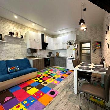 Продам 2 кімнатну квартиру ЖК ужс