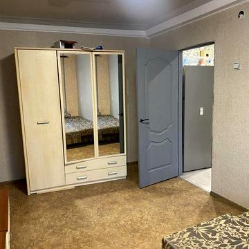 Сдам 1-комнатную Алтайская 2/5