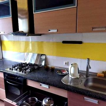 Автономне опалення!Здам в оренду 3 кімнатну квартиру вул.Чарівна