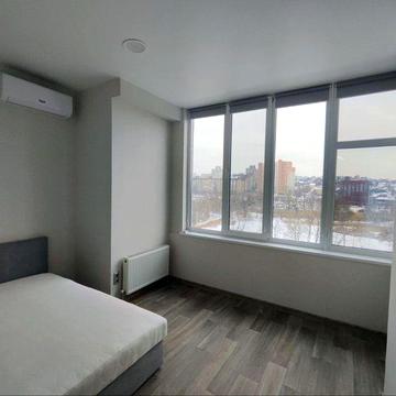 Квартира студія 30кв.м з окремою терасою.