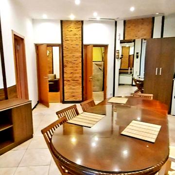 Мечникова вул. (Кловський), 10