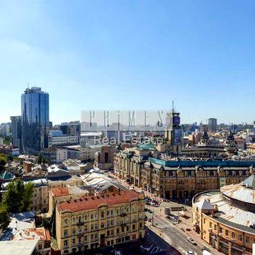 Без% Продаж пентхаусу Круглоуніверситетська 3-5