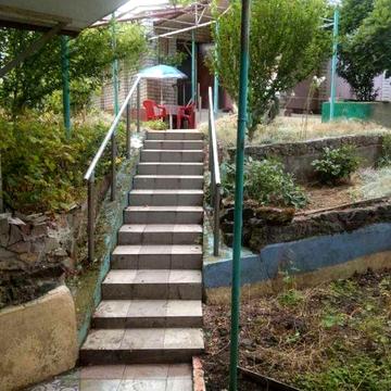 Здається дом в селі