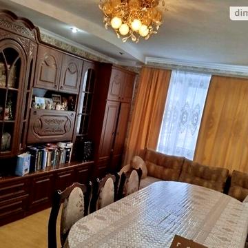 Продаж 3к Квартира Українська вулиця