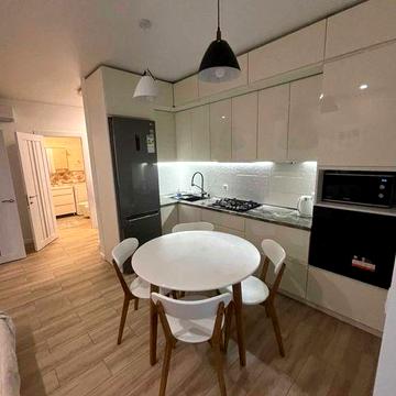 Оренда2-х кім. кв-ри в м.Винники,новобуд ЖК AUROOM