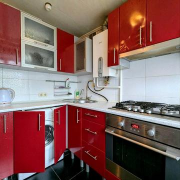 Богдана Хмельницького просп. (Героїв Сталінграда), 45