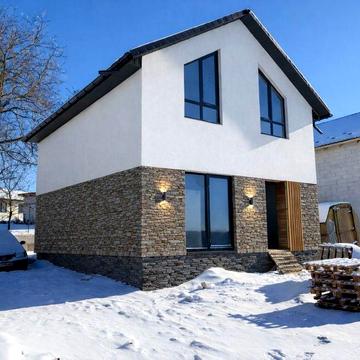 Сучасний Будинок 100 м.кв в Місті