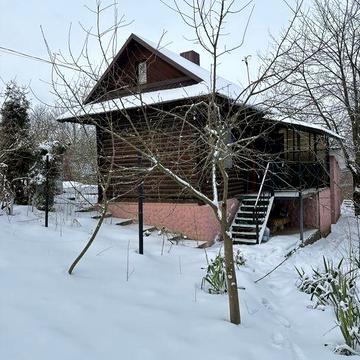 Продається 2-кім дачний будинок зі зрубу зі ставком, Заставнянська