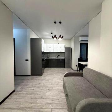 1-кімнатна в ЖК "Manhattan" на 2 поверсі!