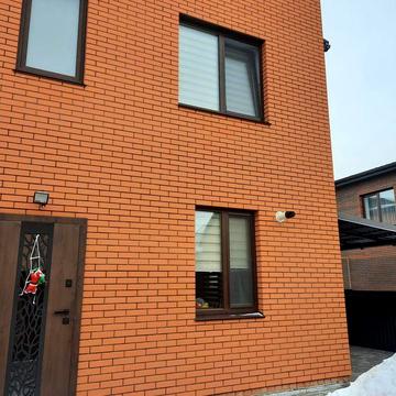 Продається від власника 2 поверховий  квадродуплекс