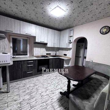 Квартира з ремонтом в 5 хвилинах від моря.