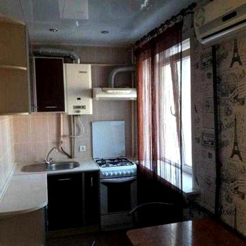 Продам 2к квартиру Метро Ботанічний Сад