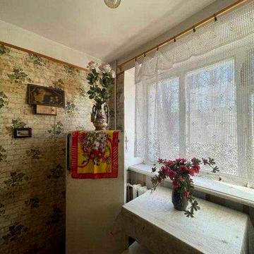 Продам 1 кімнатну квартиру на Черемушках