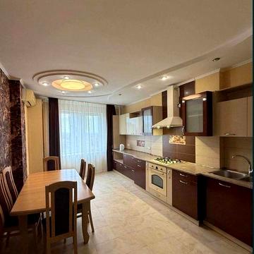 2-К Зыгина, Закрытый Двор