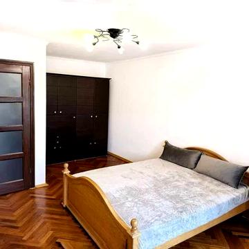 Здається 1-к квартира по вул. Родини Крушельницьких