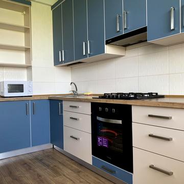 Липова Алея вул., 15