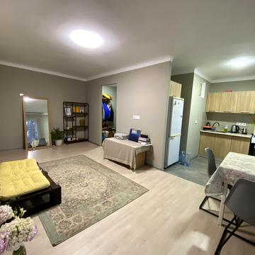 Голосіївський просп. (40-річчя Жовтня), 100/2