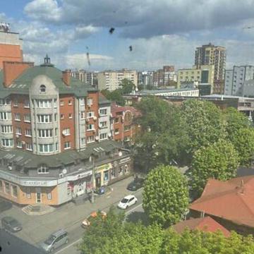 Продаж 1к.кв., 67м кв., ЦЕНТР, не кутова, 7 пов., н/б,здана, недорого