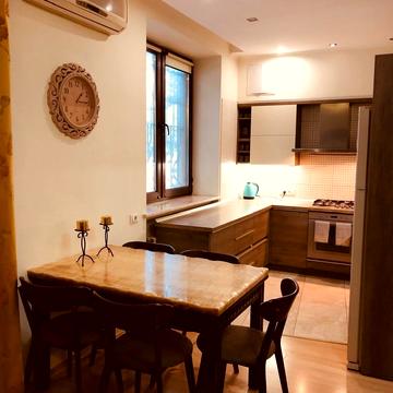 Лесі Українки просп. (Гагаріна), 10