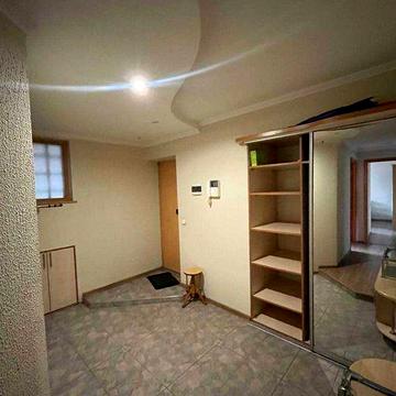 3-кімнатна квартира на Подолі з інд. опаленням можна Під Є-оселю!.