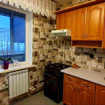 Оренда 1к квартири, вул.Уборевича (Єфремова) м. Академмістечко